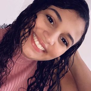 Meet your Posher, Noelia